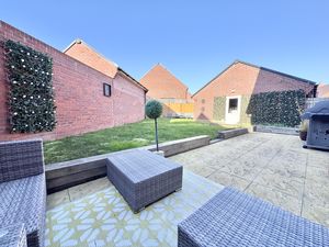 Photo 23- click for photo gallery